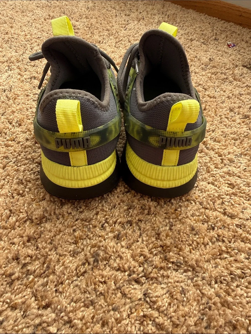 PUMA Pacer Next Excel Tech Sneakers Youth 4 Gray Neon Green Like New